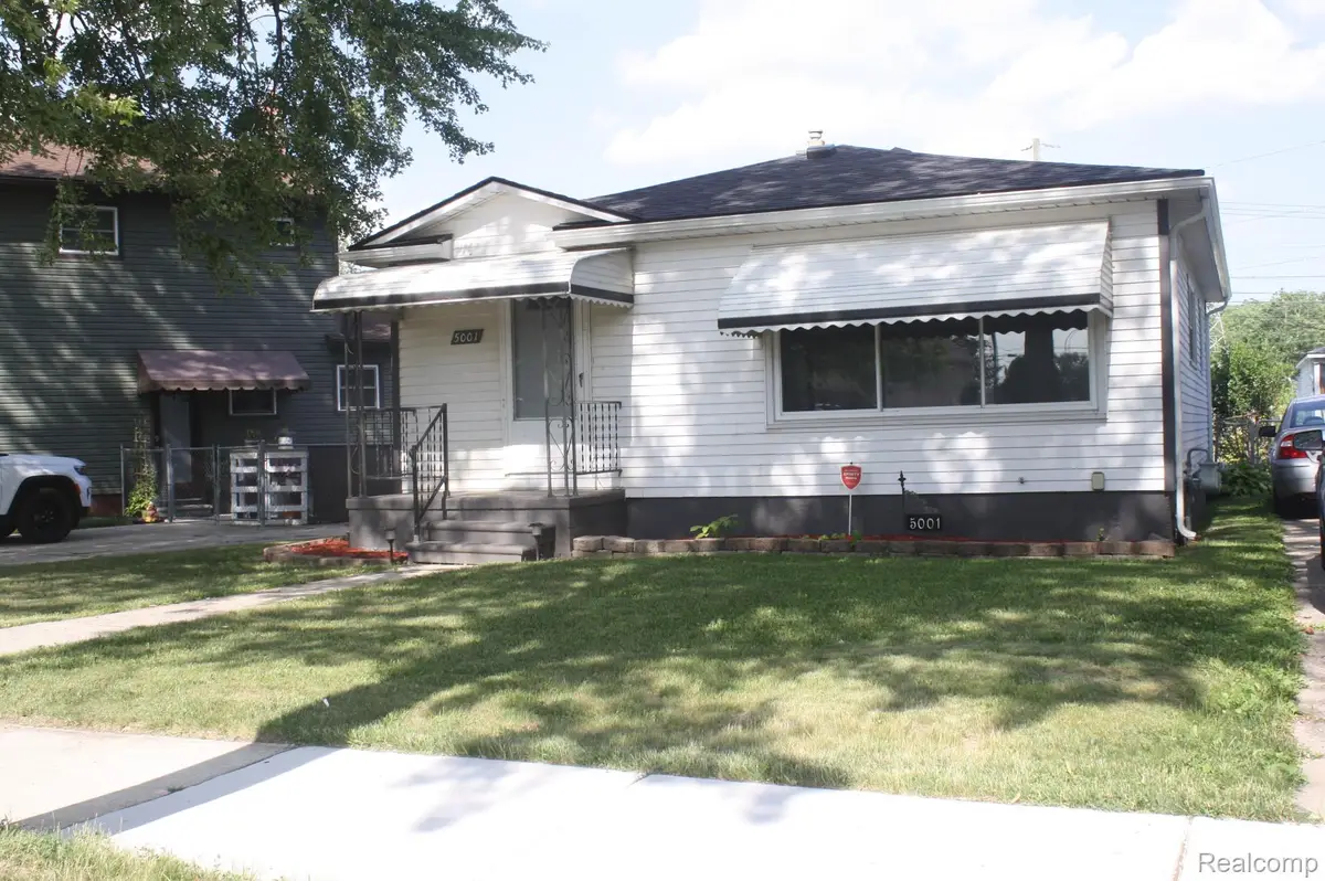 5001 Montfaucon Street, Trenton, MI 48183 - #1
