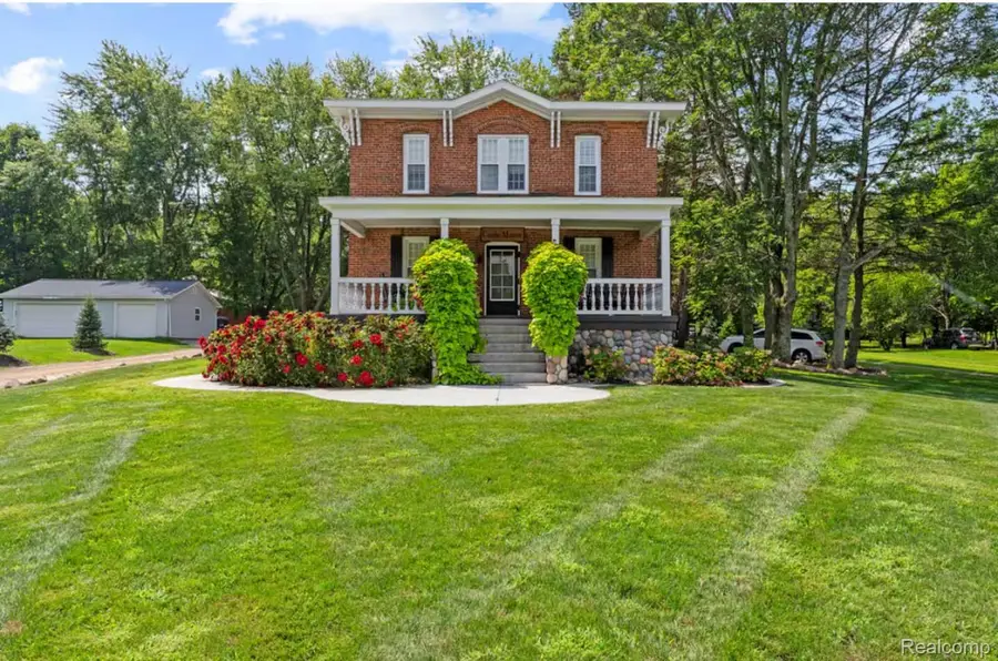 4567 N Seymour Road, Flushing, MI 48433 - #2