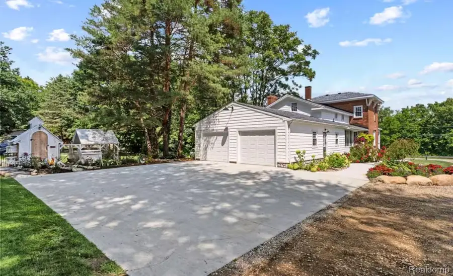 4567 N Seymour Road, Flushing, MI 48433 - #3