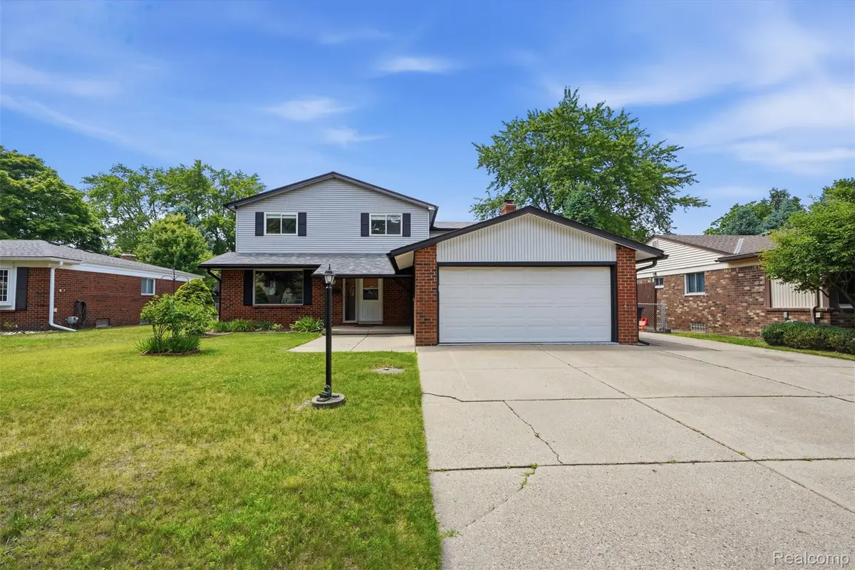 14385 Pere Street, Livonia, MI 48154 - #1