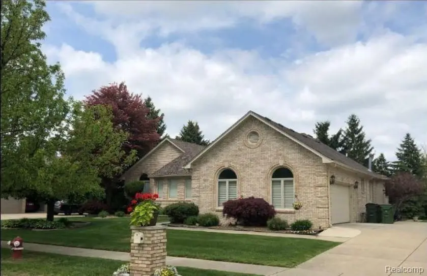 48428 Estera Drive, Utica, MI 48315 - #1