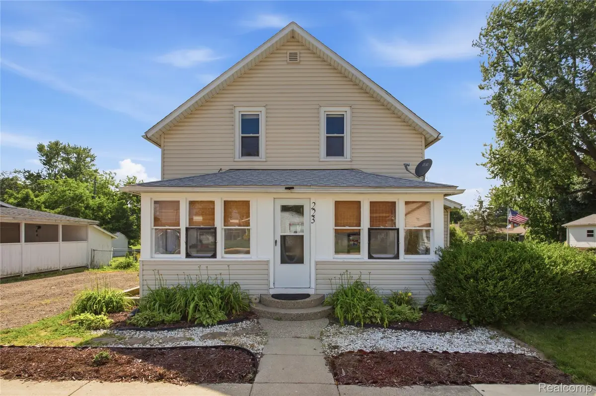 223 N Main Street, Webberville, MI 48892 - #1