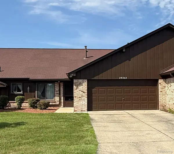 20342 Pine Meadow Drive, ClintonTownship, MI 48036