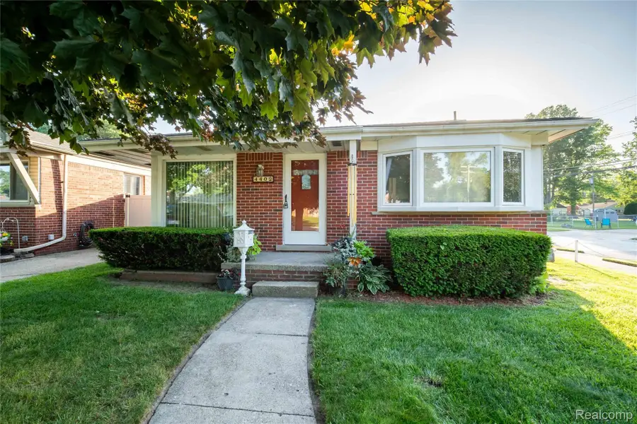 4402 Vassar Street, Dearborn Heights, MI 48125 - #3