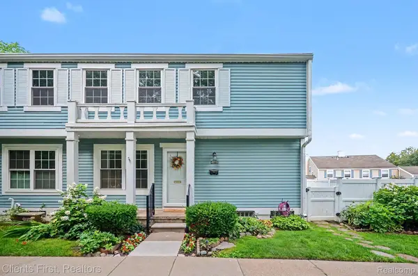 41715 Onaway Drive, Northville, MI 48167