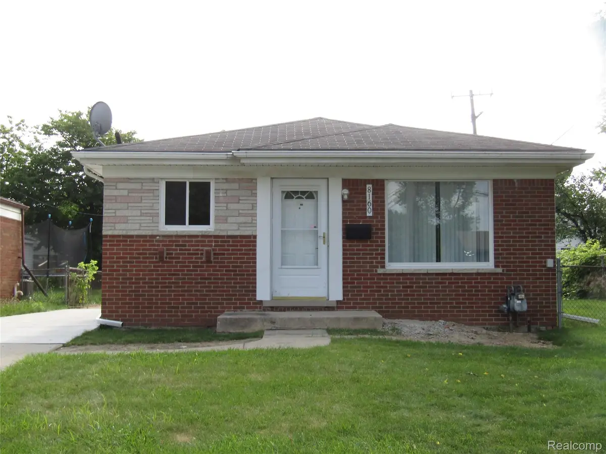 8160 Fenton, Dearborn Heights, MI 48127 - #1