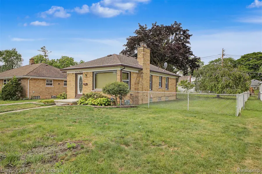 6999 Fenton Street, Dearborn Heights, MI 48127 - #3