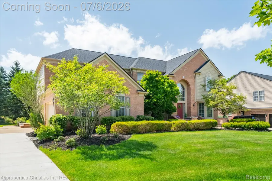 16223 Oak Forest Court, Northville, MI 48168 - #2