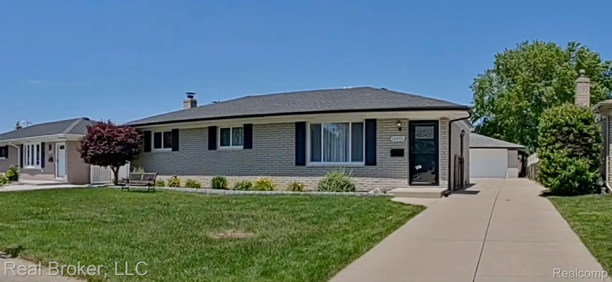 11455 Plumridge Boulevard, Sterling Heights, MI 48313 - #1
