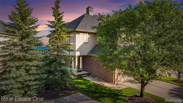 47630 Lorie Lane, NewBaltimore, MI 48047