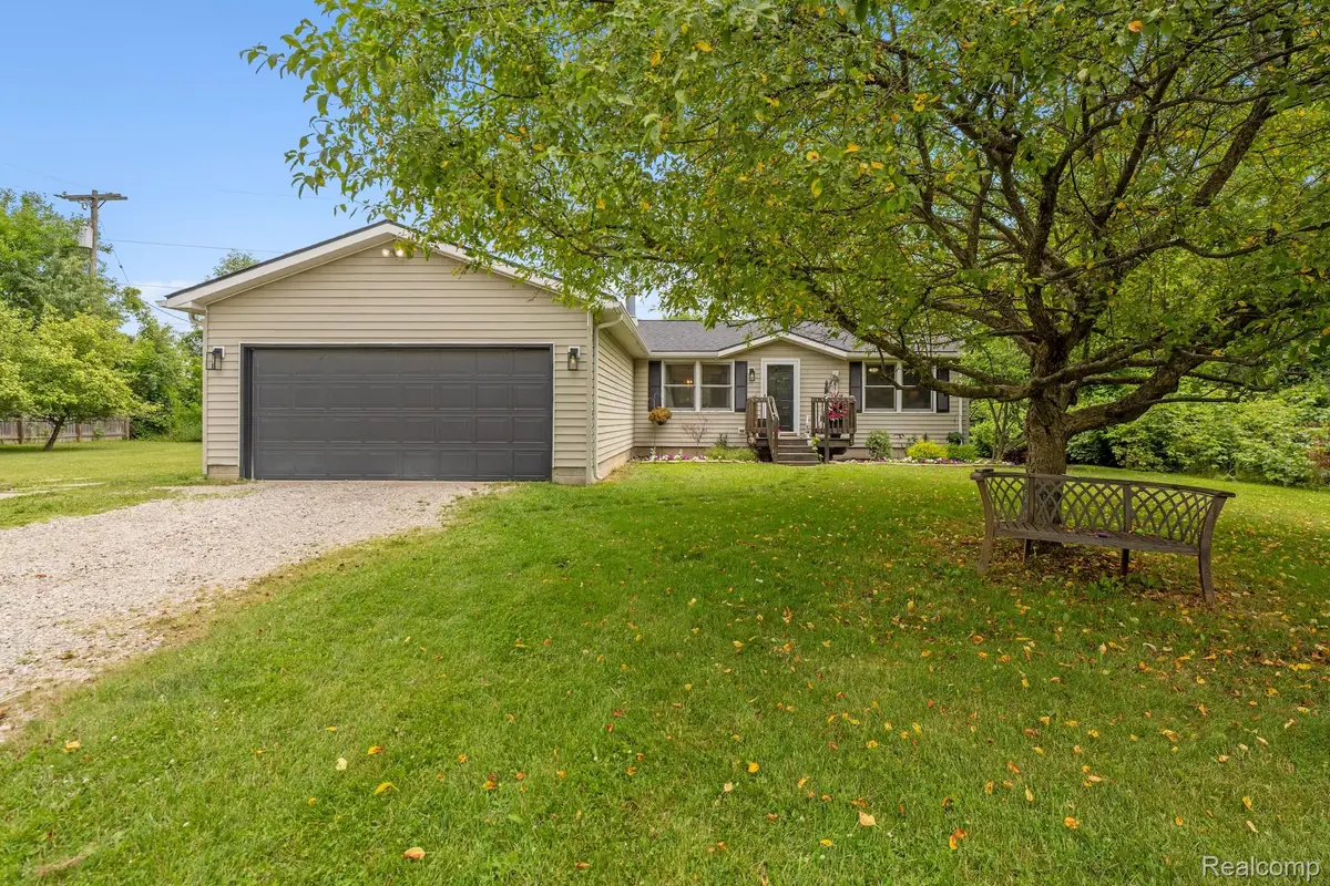 5891 Campbell Corners Drive, Howell, MI 48855 - #1