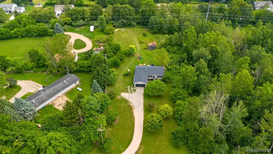 5891 Campbell Corners Drive, Howell, MI 48855 - #3