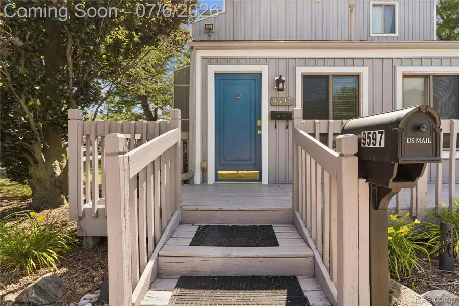9597 Harbour Cove Court #105, Ypsilanti, MI 48197 - #2