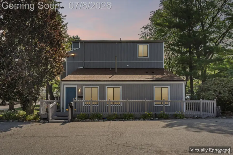 9597 Harbour Cove Court #105, Ypsilanti, MI 48197 - #3