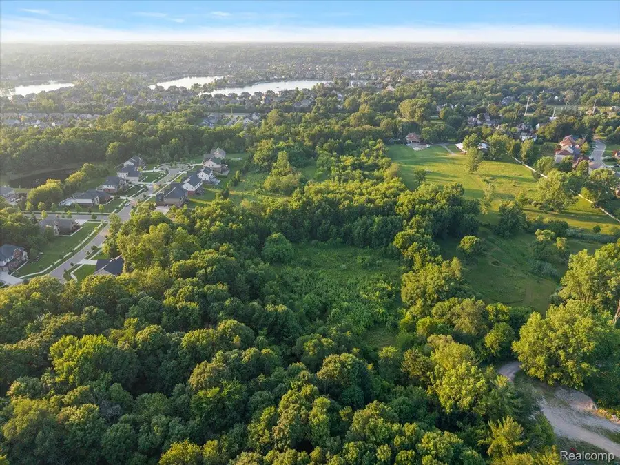 48151 6 Mile Road, Northville, MI 48168 - #3
