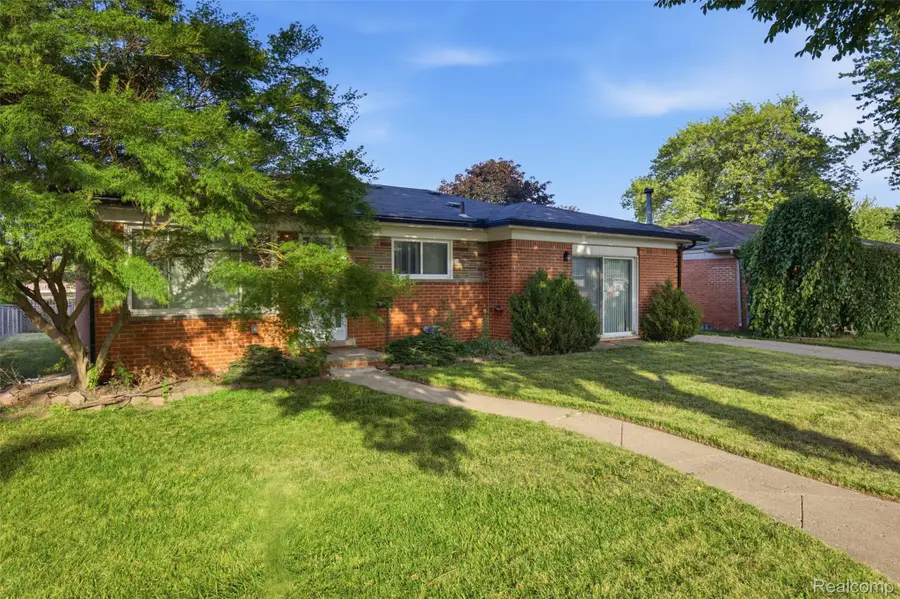 14283 La Chene Avenue, Warren, MI 48088 - #2