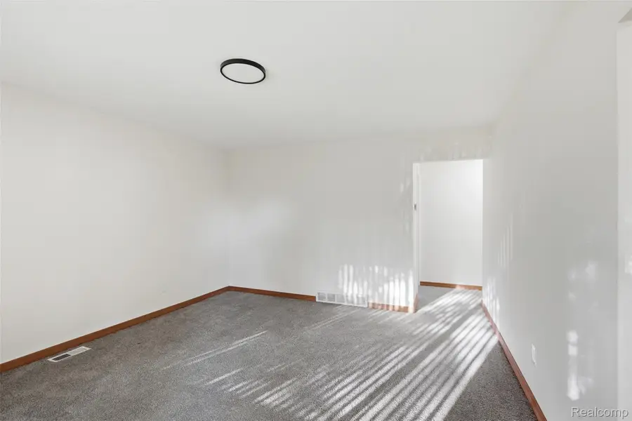 14283 La Chene Avenue, Warren, MI 48088 - #3