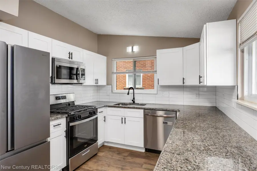 1720 Westbrook Drive, Madison Heights, MI 48071 - #2