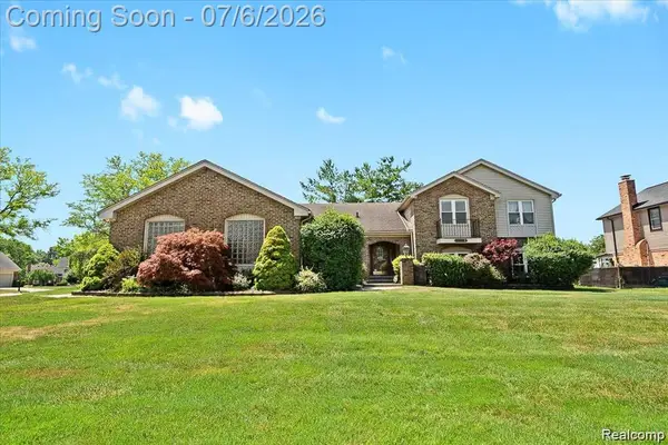 20213 Whitby Drive, Livonia, MI 48152