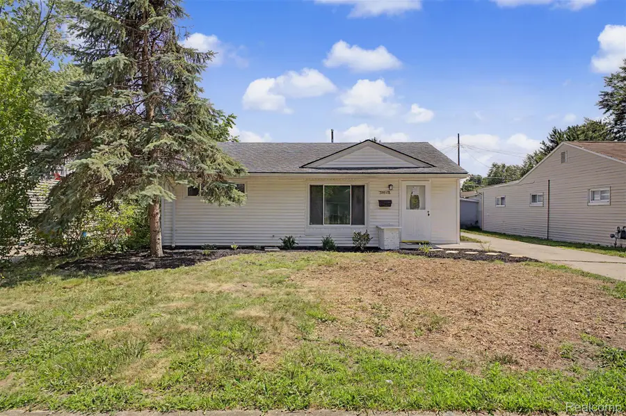 35519 Hazelwood Street, Westland, MI 48186 - #2