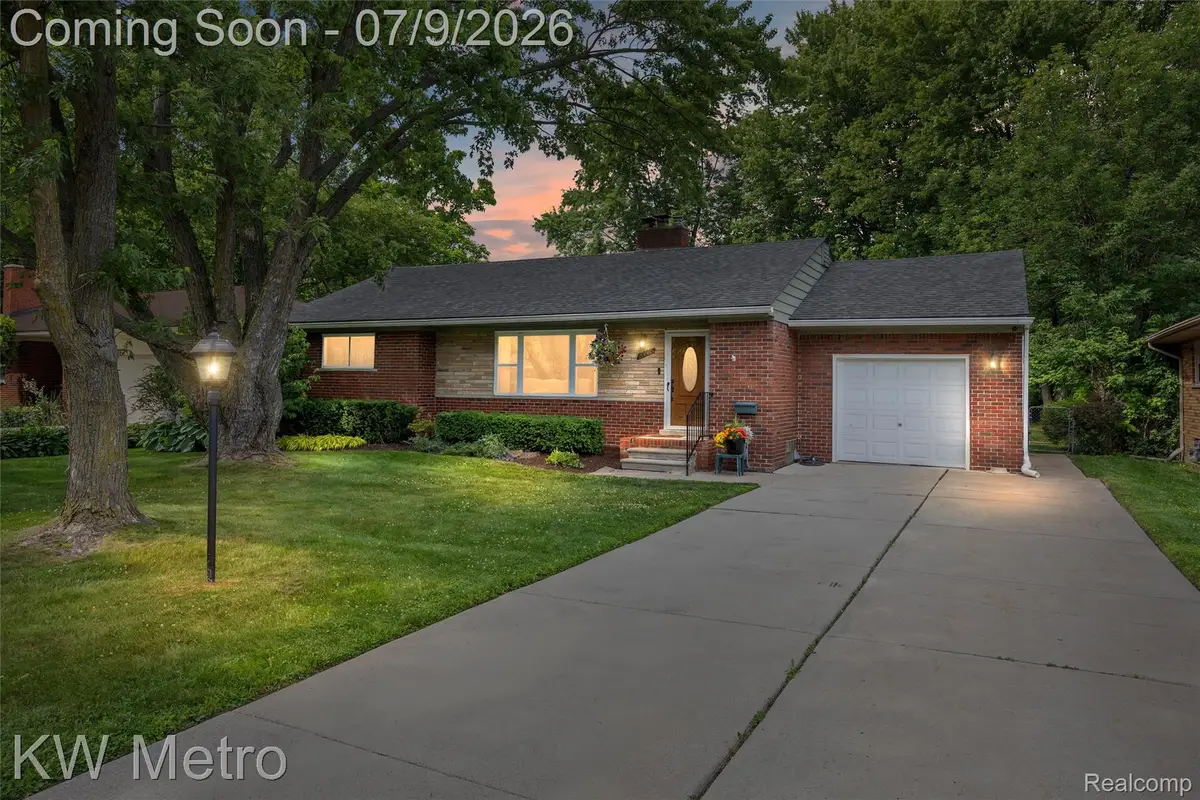 20665 Woodcrest Street, Harper Woods, MI 48225 - #1