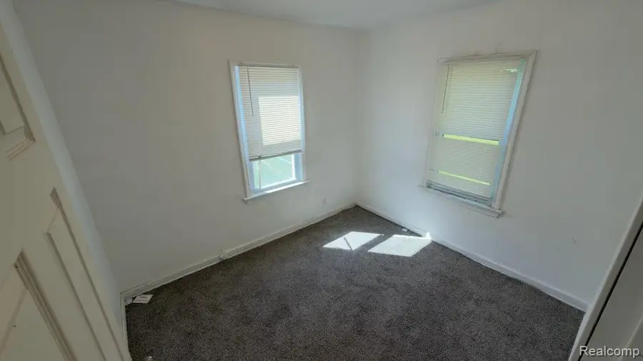 1720 Park Street, Flint, MI 48503 - #2