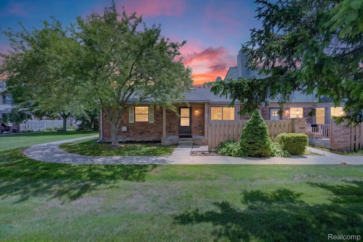 43628 W Arbor Way Drive #103, Canton, MI 48188 - #1