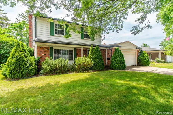 3848 Pall Drive, Warren, MI 48092