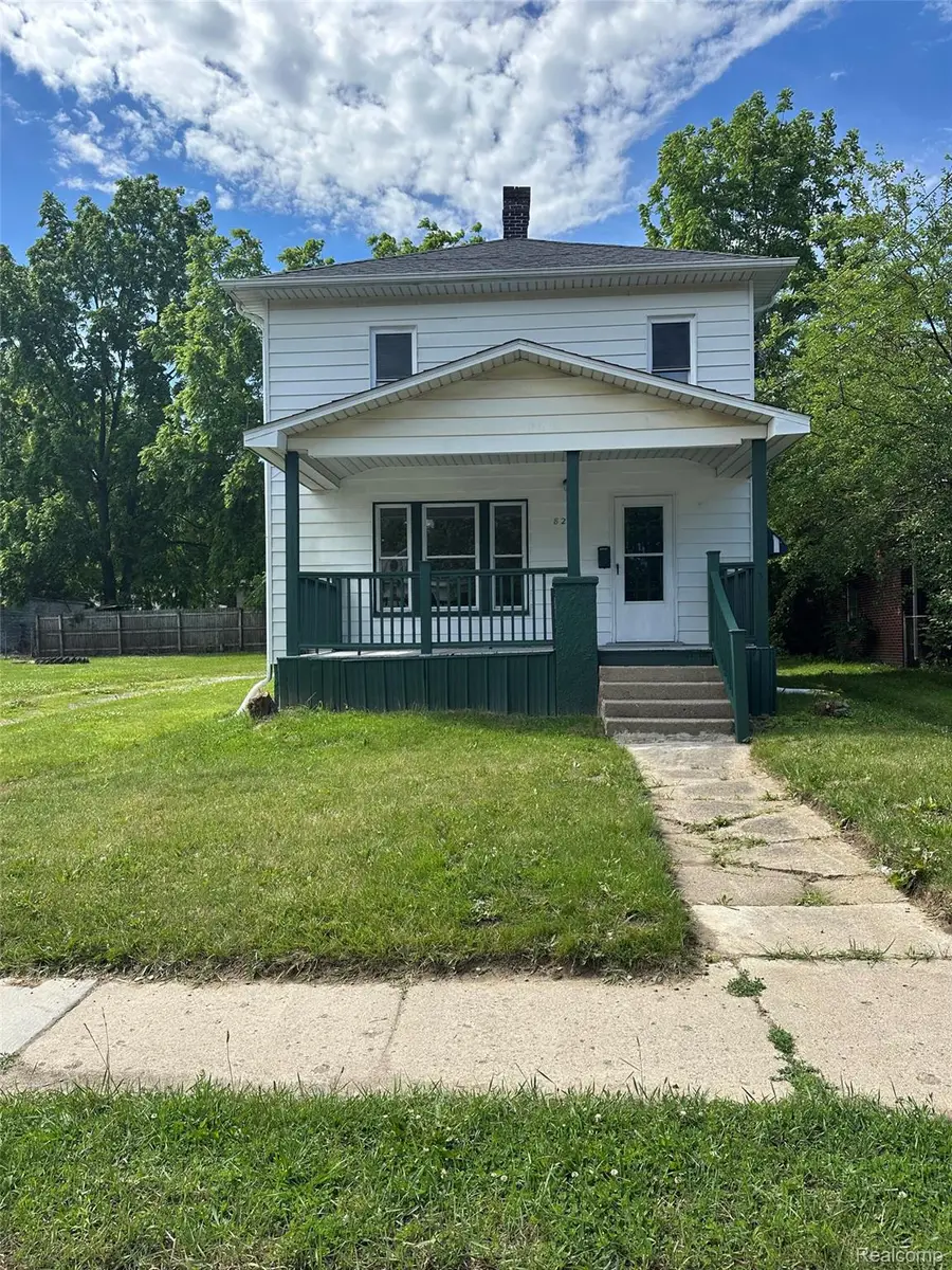 826 E Mount Morris Street, Mount Morris, MI 48458 - #3