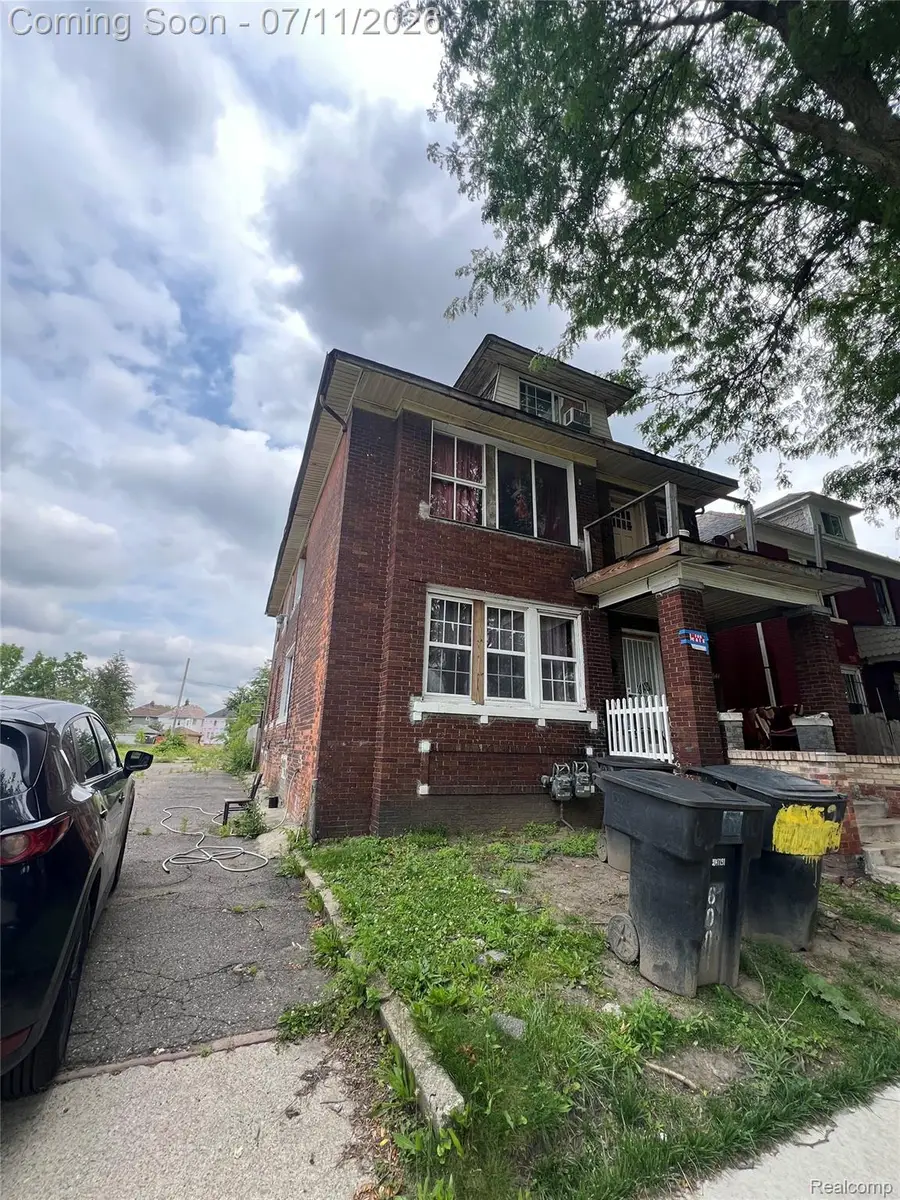 6044 Vancourt Street, Detroit, MI 48210 - #2