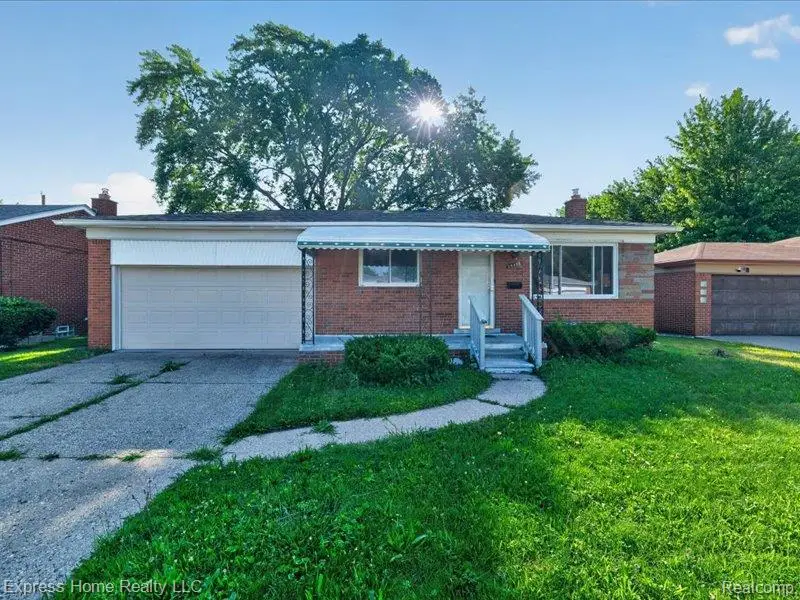 26478 Richard Drive, Warren, MI 48089 - #3