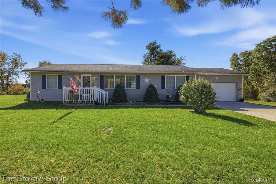 3663 Pine Creek Road, Metamora, MI 48455 - #2