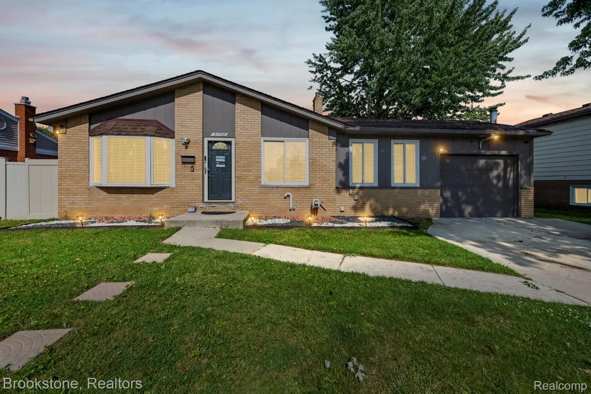 31758 Eiffel Avenue, Warren, MI 48088 - #1