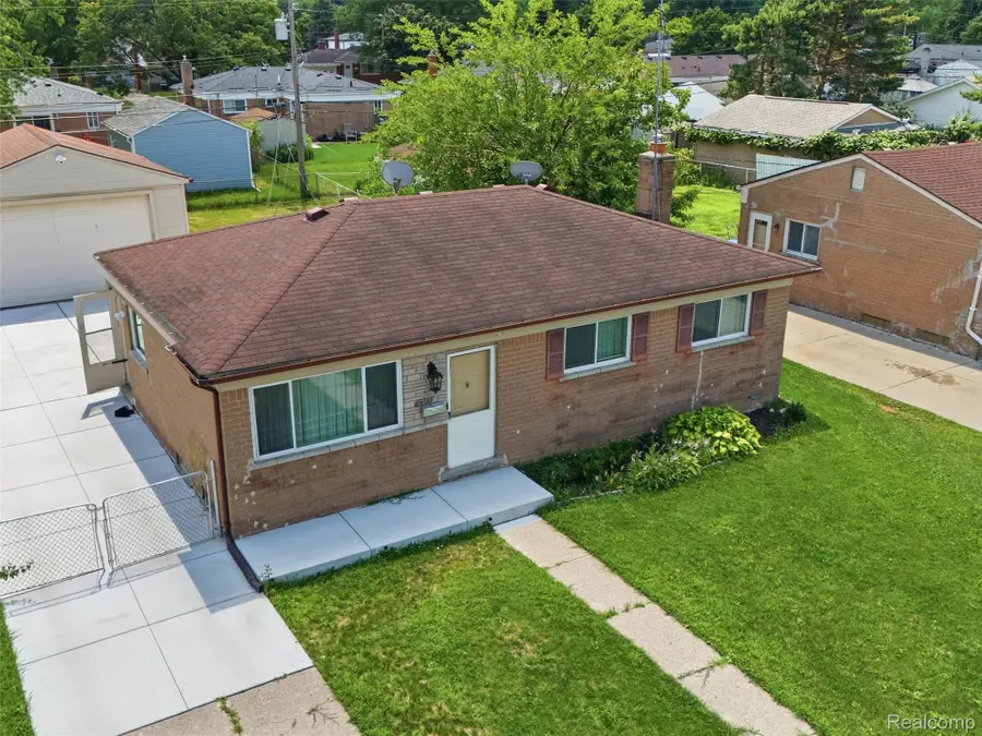 3218 E 14 Mile Road, Warren, MI 48092 - #2