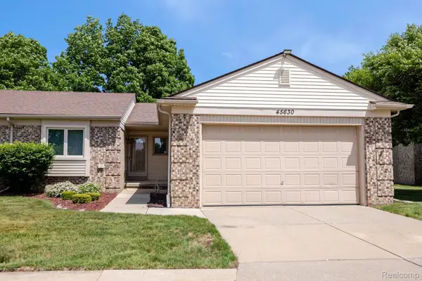 45630 White Oak Drive, Utica, MI 48315