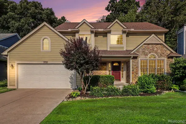 3720 Eaton Gate Lane, AuburnHills, MI 48326