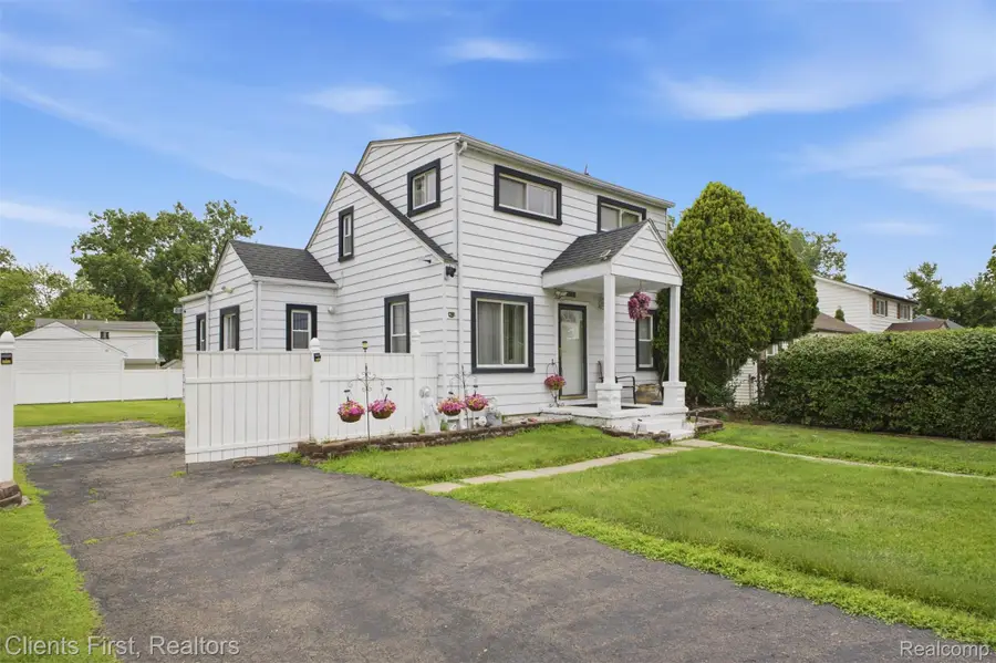15182 Cooper Street, Taylor, MI 48180 - #2