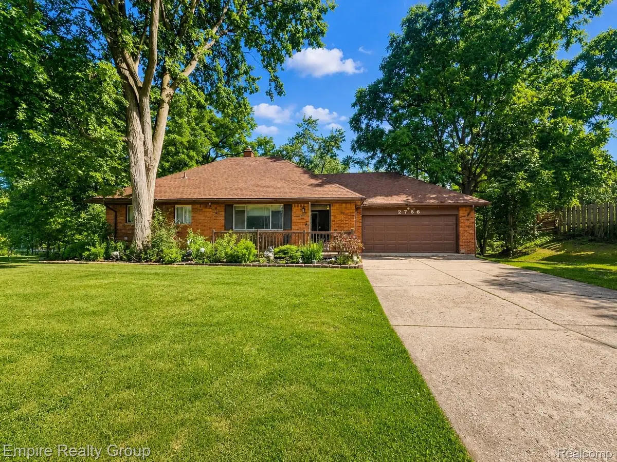 2766 W Huron Street, Waterford, MI 48328 - #1