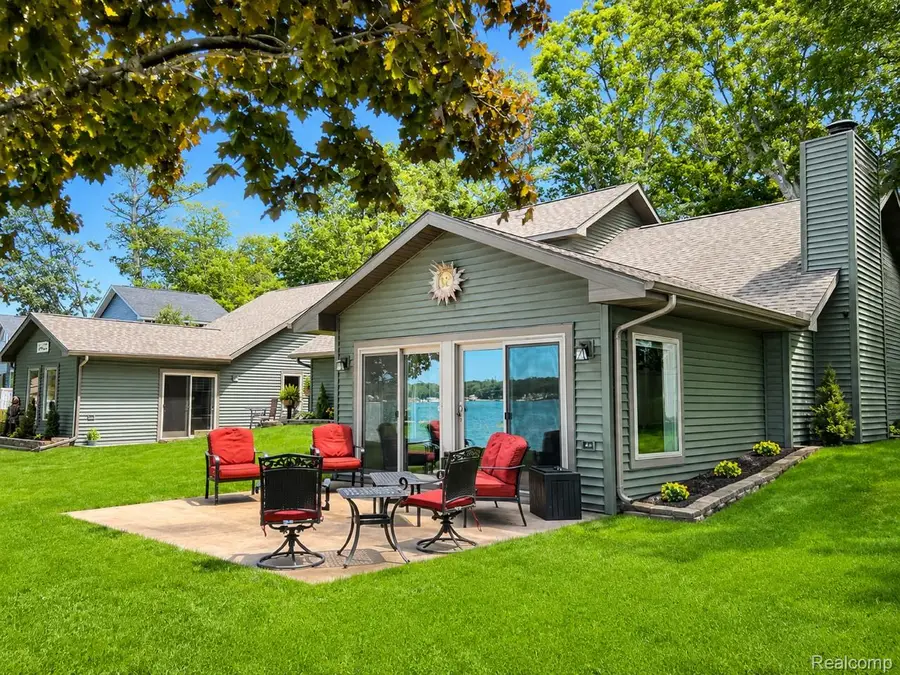 3752 Hiawatha Trail, Sand Lake, MI 48748 - #2