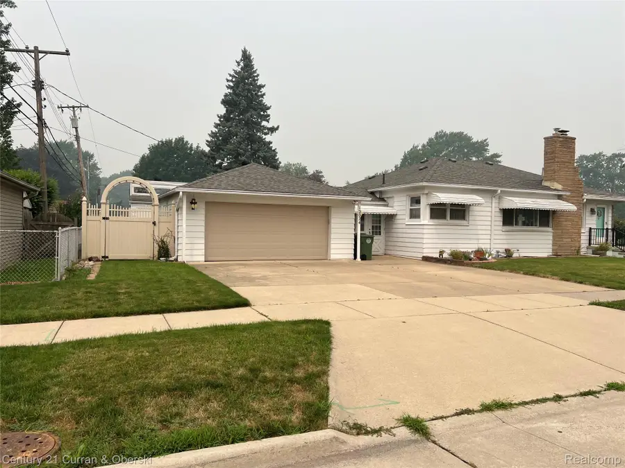 12024 Barberry Street, Southgate, MI 48195 - #2