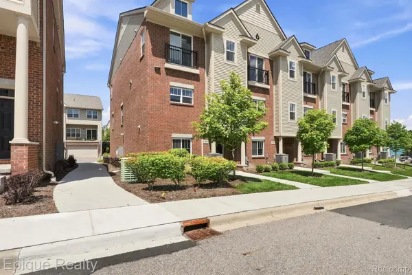 25549 Grandview Lane #31, Novi, MI 48375
