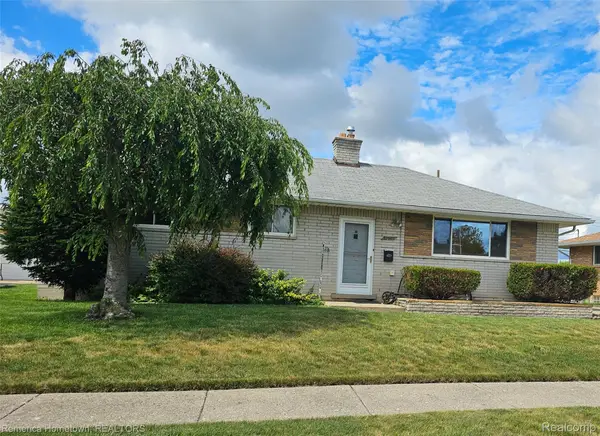 34032 Blackfoot Street, Westland, MI 48185