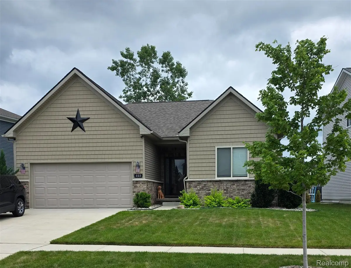 322 Hidden River E, Holly, MI 48442 - #1