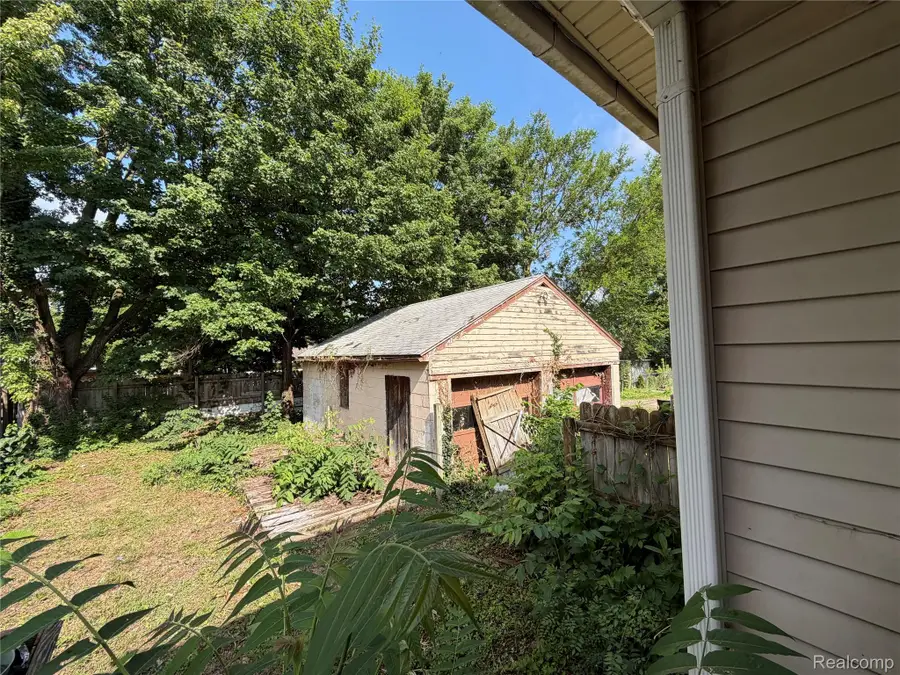 808 Division Street, Owosso, MI 48867 - #3