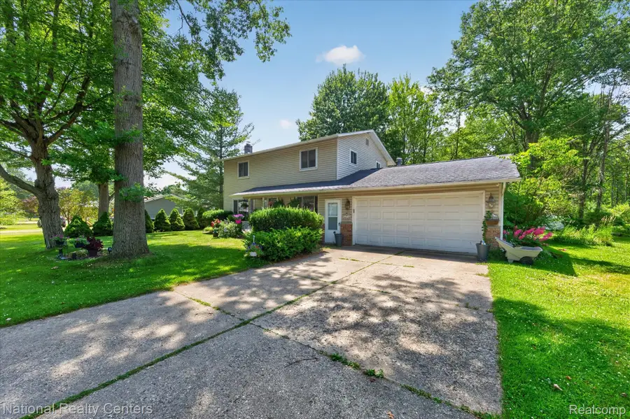 9472 Lakepointe Boulevard, Pearl Beach, MI 48001 - #2