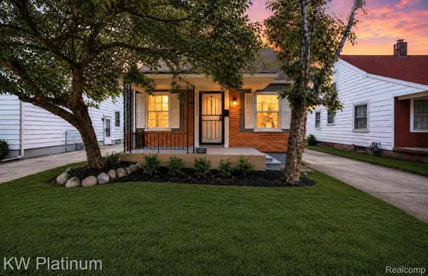 23809 Normandy Avenue, Eastpointe, MI 48021