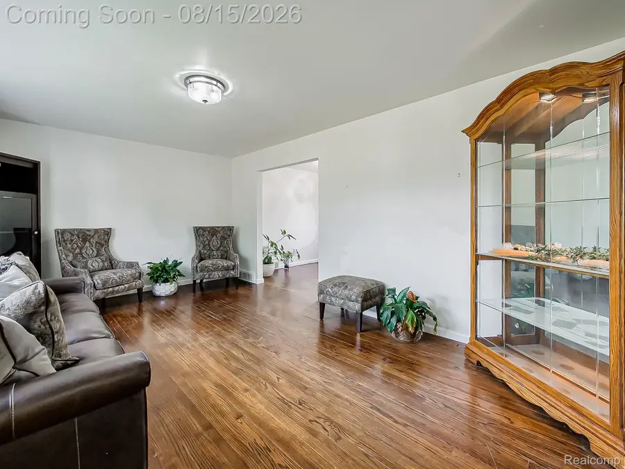 21131 Harvard Road, Southfield, MI 48076 - #2