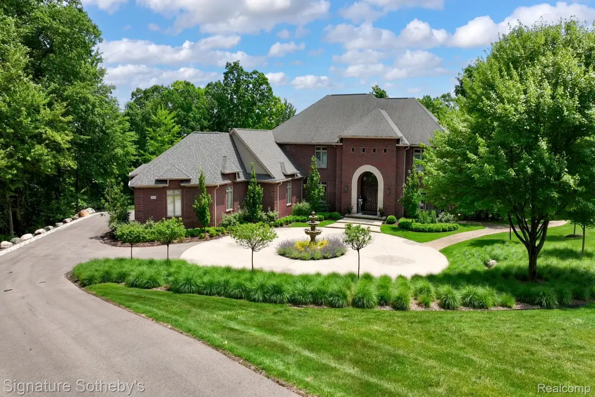 5001 Forest Valley, Clarkston, MI 48348 - #1