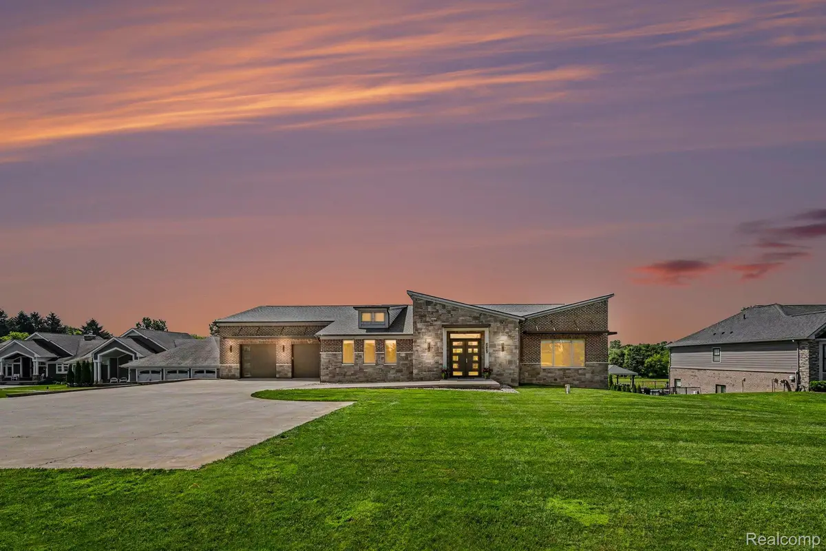 2943 Sleeth Road, Commerce Township, MI 48382 - #1