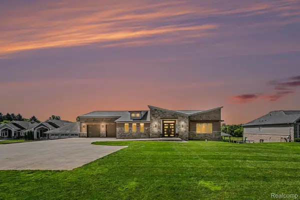 2943 Sleeth Road, CommerceTwp, MI 48382